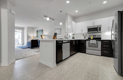 Mira Mesa Apartment | Mira Mesa Square 1 BR | pool | gym