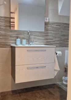 Old Town Apartment | Mirador La Torre- céntrico con parking privado gratis