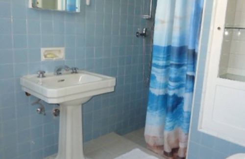 Holguin House | Mirador May Luz