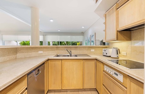 Port Douglas Villa | Mirage Resort Villa 420 with access to Sheraton Facilities