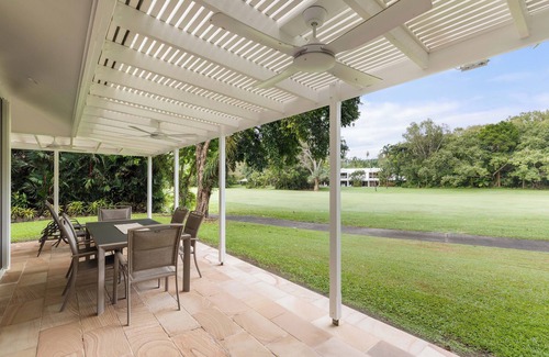 Port Douglas Villa | Mirage Resort Villa 424 with access to Sheraton Facilities
