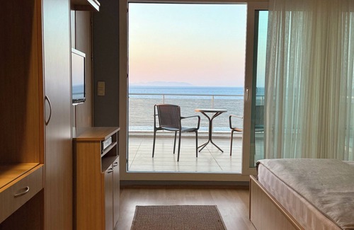Karaburun Hotel | Miromara Hotel Karaburun