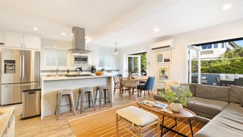 South Mission Beach Apartment | Mission Point 1 by AvantStay San Diego Beach House w Huge Patio Fire Pit Walk to Beach