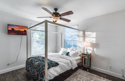 Peoria House | Mission Villa! Acre Lot paradise