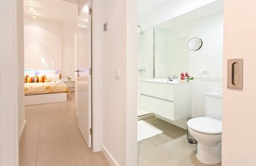 Sant Nicolau Apartment | Missoni House Luxurious apartment in the heart of Palma, Wifi, and A / C, heat, SKY