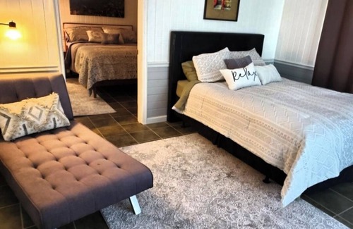 Pikeville Bed & Breakfast | Misty Morn Suite in Cascade Inn at Fall Creek Falls