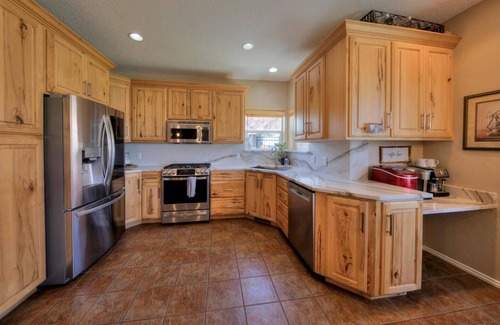 Moab South Valley House | MO'ABventures Canyonlands National Park 9 beds 6 bath .7 acre Parking UTV'S nn