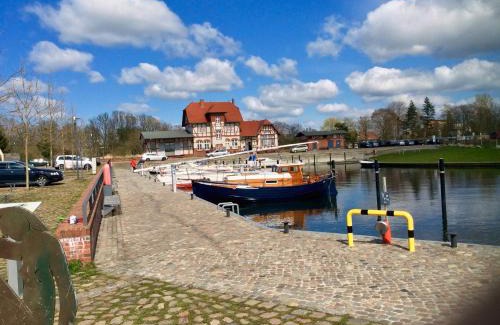 Loitz Other | Mobilheim im Amazonas Camp - viel Platz und Komfort