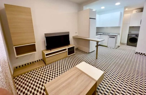 La Linea de la Concepcion Apartment | Modern apartment in the heart of the city