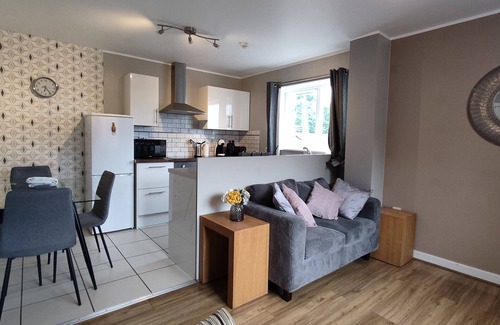 Wigan Apartment | Modern 1-bed Flat in Wigan