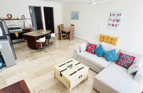 Centro - Supmza 001 Condo | Modern 1 BR + Pool. Heart of Downtown