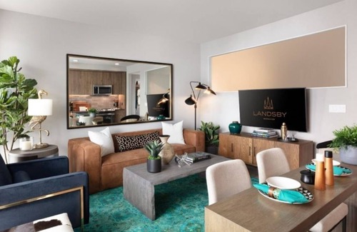 The Crossings Condo | Modern 1BR Condo w Pool Landsby. Unwind in Comfort