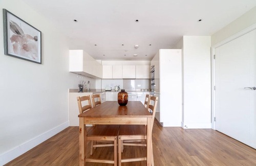 Islington Apartment | Modern 2 Bed Flat in Holloway