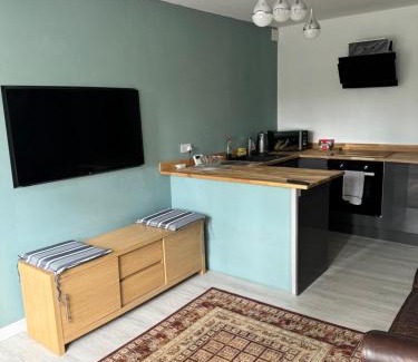 Frodsham Apartment | Modern 2 bedroom Apartment