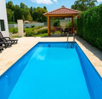 Sosua Apartment | Modern 2BR Apartment 3 Min from Airport with Free Parking