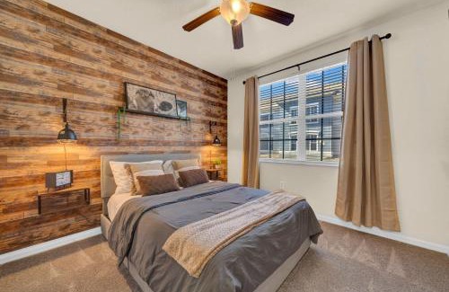 Westchase Apartment | Modern 2br2ba W King Bed, Pools Gym #1