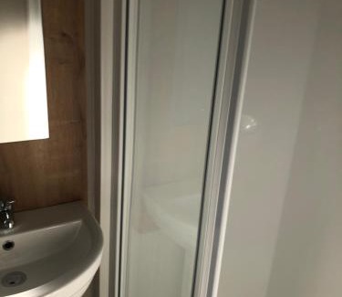 Walton on the Naze Other | Modern 3 bedroom caravan near the beach