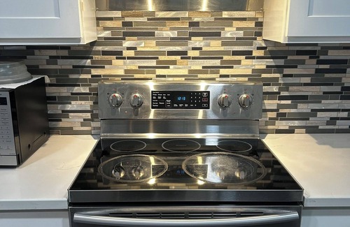 East San Jose House | Modern 3BR/2BA Retreat – Perfect for Families, Travel Nurses, or Professionals