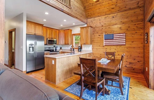 Saxony Forest Cabin | Modern 4 bed 3.5 bath Cabin: Lake Keowee views & Boat Slip Dock! Near Clemson!