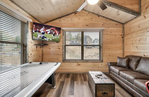 Sevierville House | Modern 4 Bedroom Cabin in Timeless Resort Near Parkway and Dollywood with Game Room and Hot Tub