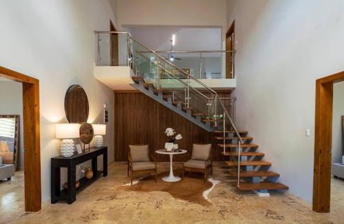 Urbanizacion Tavarez House | Modern 6 Br Villa With Hot Tub