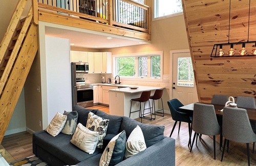 Luray Cabin | Modern A-Frame Cabin in the Heart of the Shenandoah Valley