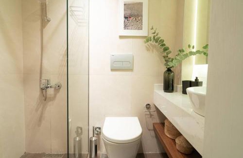 Adalar Apartment | Modern and Designed 2BR W Garden