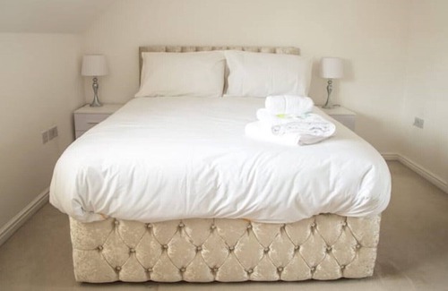 Maidstone House | Modern and Luxurious House