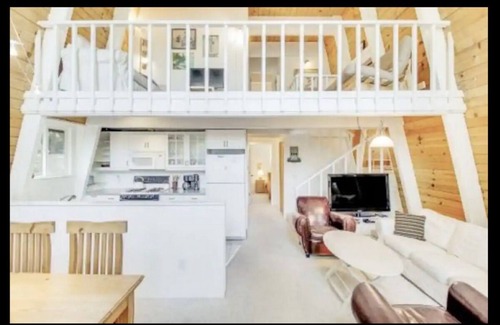 Carnelian Bay Cabin | Modern and Private A-frame Near the Lake