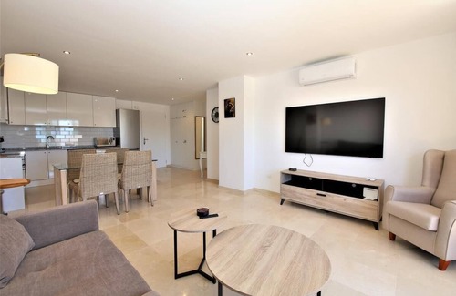 Estepona Apartment | Modern and spacious apartment with sea view, Front line Estepona marina close to beach and bars