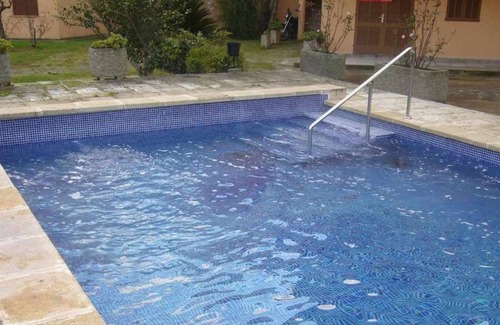 Urbanitzacio Gotmar Apartment | Modern apartment near the beach for 5 people with pool, AACC and WIFI