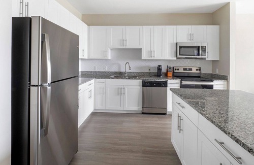 North Charleston Apartment | Modern Apartment in Prime Location (ID1374X855)