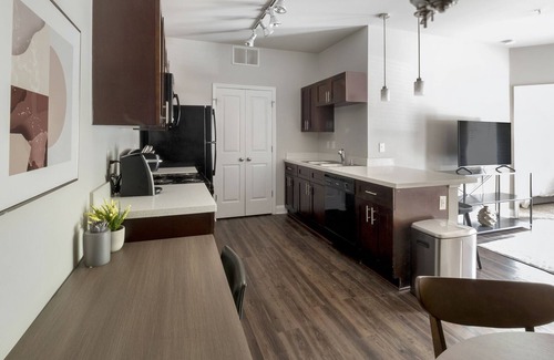 Johns Island Apartment | Modern Apartment in Prime Location (ID3619X04)