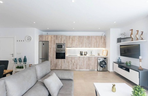 Competa Apartment | Modern apartment in Competa with Mountain View, Shared Pool & Wi-Fi