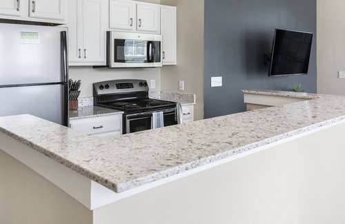 Fishers Apartment | Modern Apartment in Prime Location (ID9437X39)