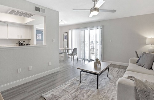 Bearss Plaza Apartment | Modern Apartment in Prime Location (ID1175X390)