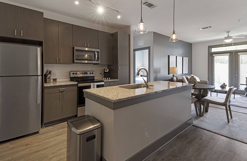 Flowery Branch Apartment | Modern Apartment in Prime Location (ID9684X38)