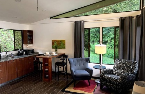 Orosi Ski Chalet | Modern cabin nestled in mountain nature. Paradise!