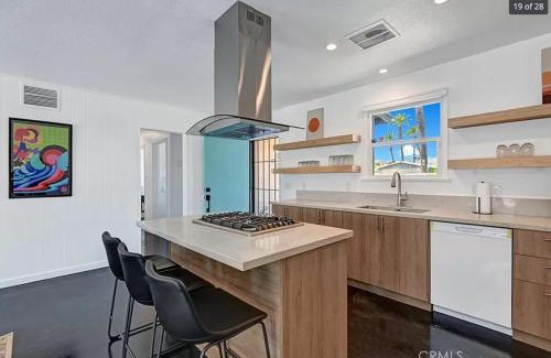 Indio House | Modern Coachella Poolside Oasis