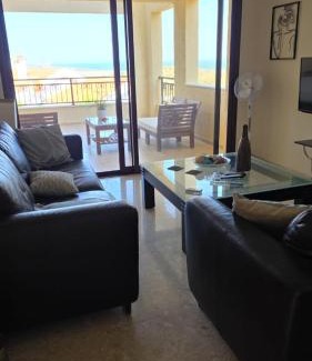 Pissouri Apartment | Modern Comfort & Sea View - Aphrodite Gardens Pissouri