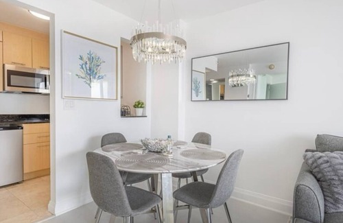 East Fort Lauderdale Hotel | Modern Condo by the Beach, Water Taxi Stop, Prime Location!