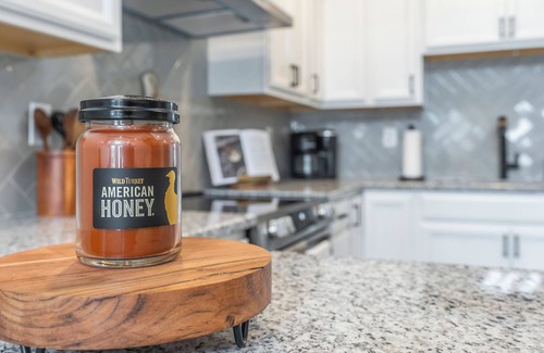 Lawrenceburg Cottage | Modern cottage located in the heart of the Bourbon Trail