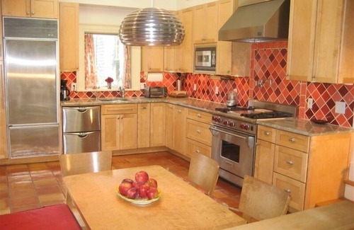 Rhinebeck House | MODERN COUNTRY HOME -1 mile Rhinebeck village