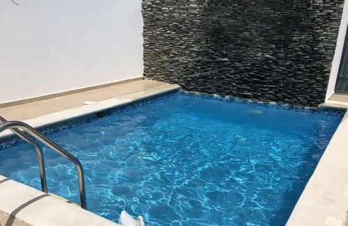 Santiago de los Caballeros Villa | Modern House Pool AC WiFi