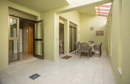 El Medano House | Modern duplex townhouse with 2 bedrooms and garage next to the beach