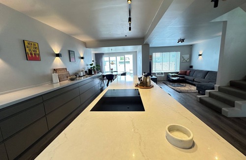 Haaleiti House | Modern family friendly house centrally located in Reykjavik