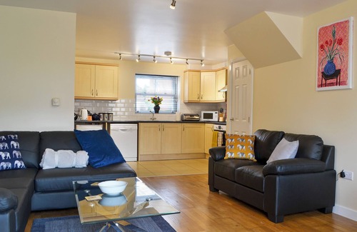 Sheriff Hutton Cottage | Modern family home near York but surrounded by stunning countryside.