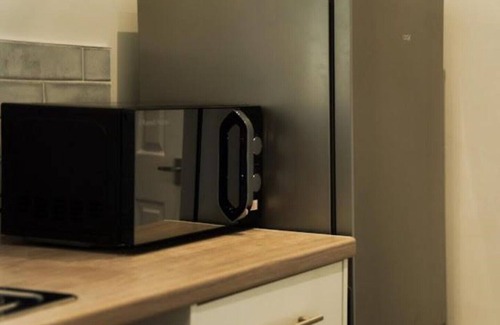 Speke House | Modern family home in Speke (5 minutes away from Liverpool John Lennon Airport)