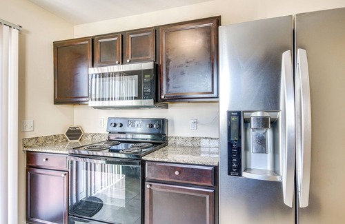 Lake Carolina House | Modern Gem: 18 Mi to Downtown Columbia!