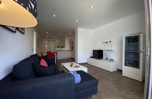 Puerto de Pollensa Apartment | Modern ground floor apartment walking distance to the beach
